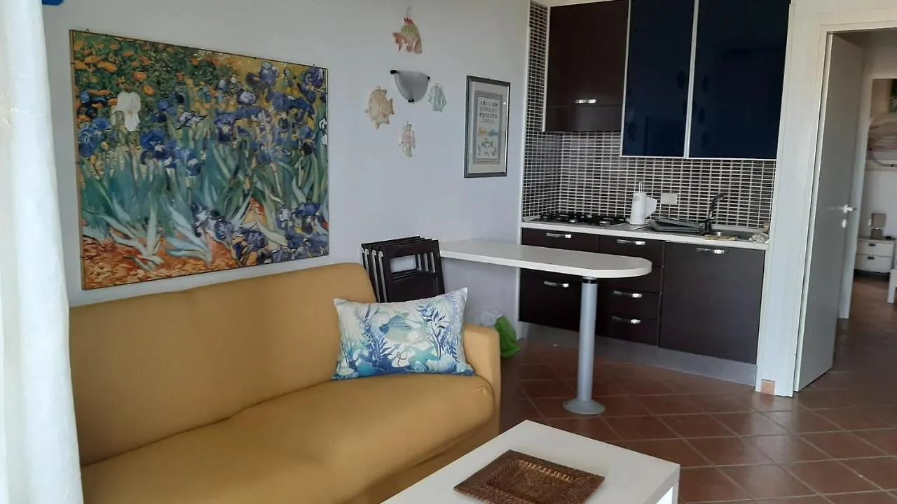 Apartament La Finestra Su Stintino 2 0*,  Włochy